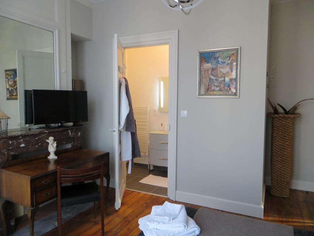 Chambres D'Hotes- Lille Aux Oiseaux Kamer foto